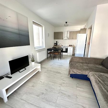 Sdh 1 Wolomin Comfortable Apartment Near Warsaw Eksteriør bilde