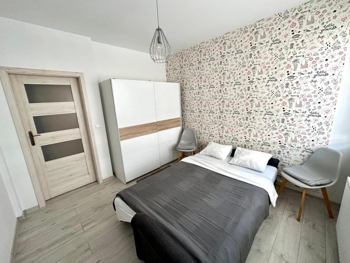 Sdh 1 Wolomin Comfortable Apartment Near Warsaw Eksteriør bilde
